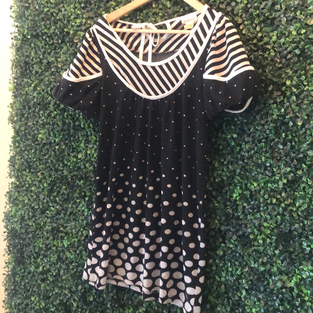 Polka dot short dress